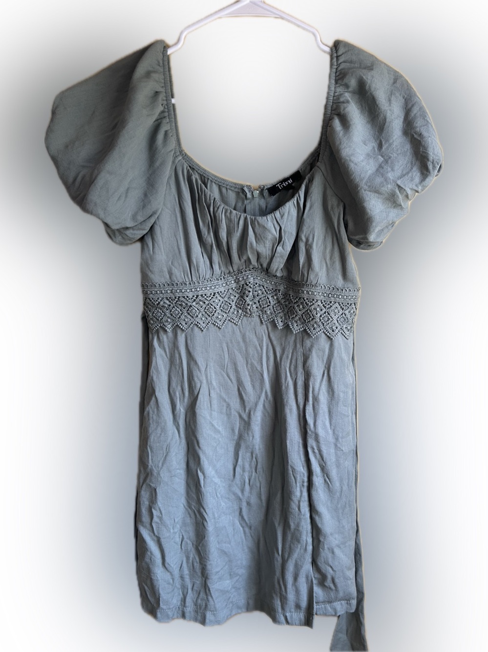 Light Sage Green Puff Sleeve Embroidered Waist Dress